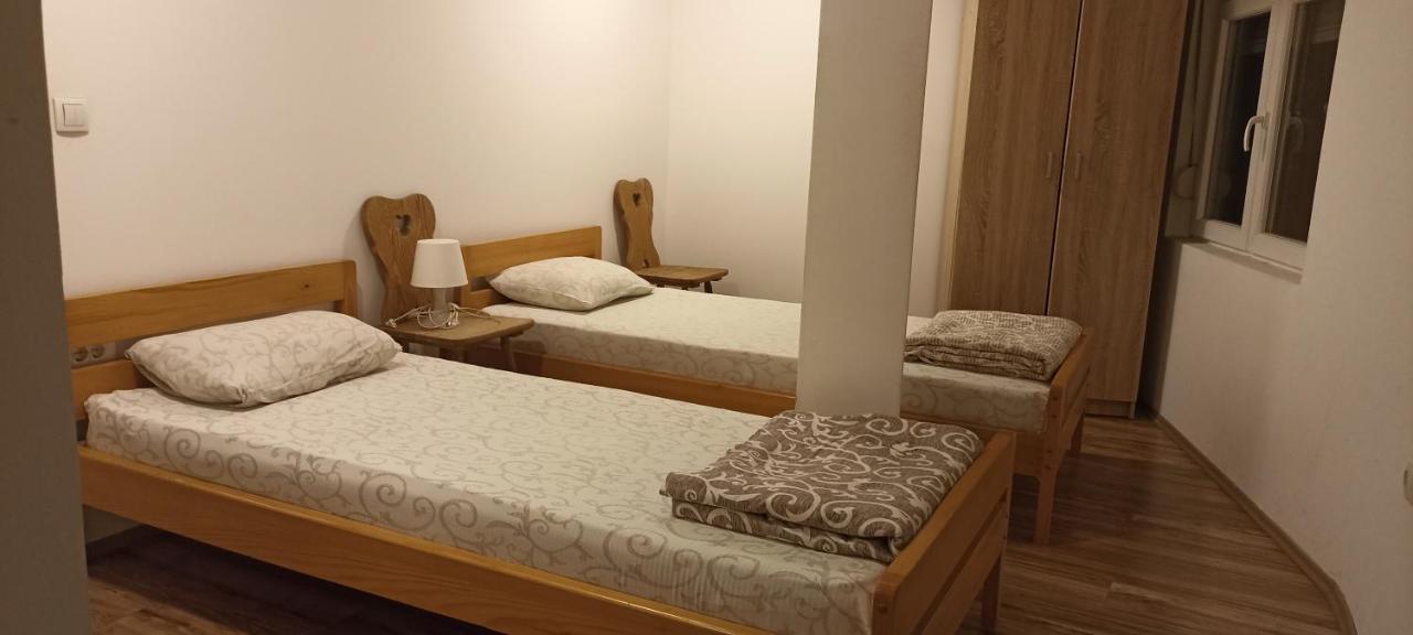 Athos Apartments Nis Exterior foto