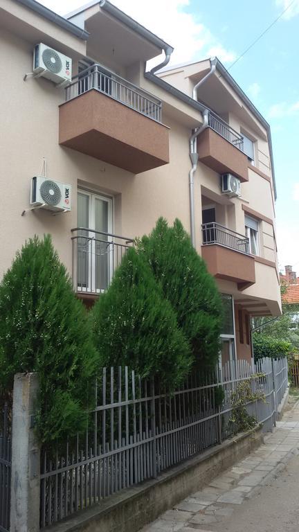 Athos Apartments Nis Exterior foto
