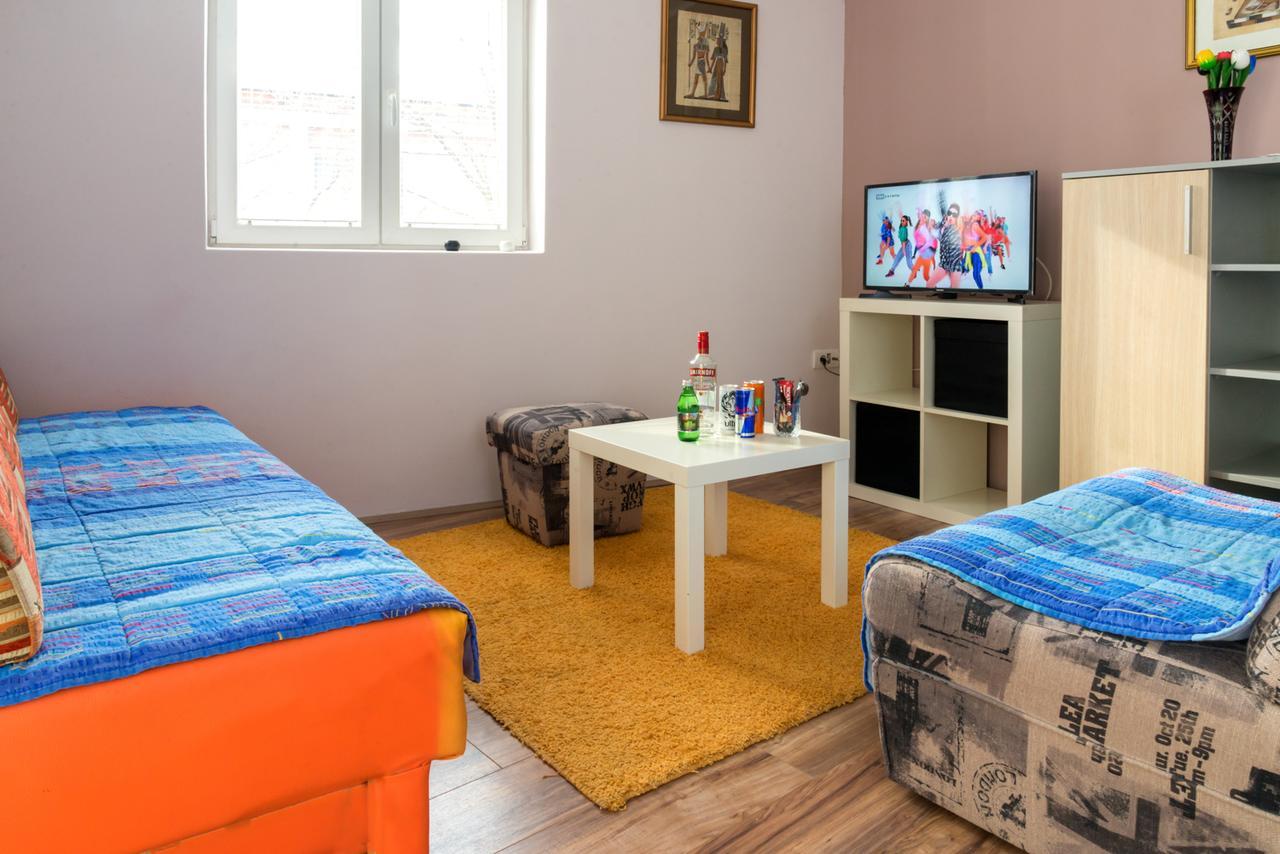 Athos Apartments Nis Exterior foto