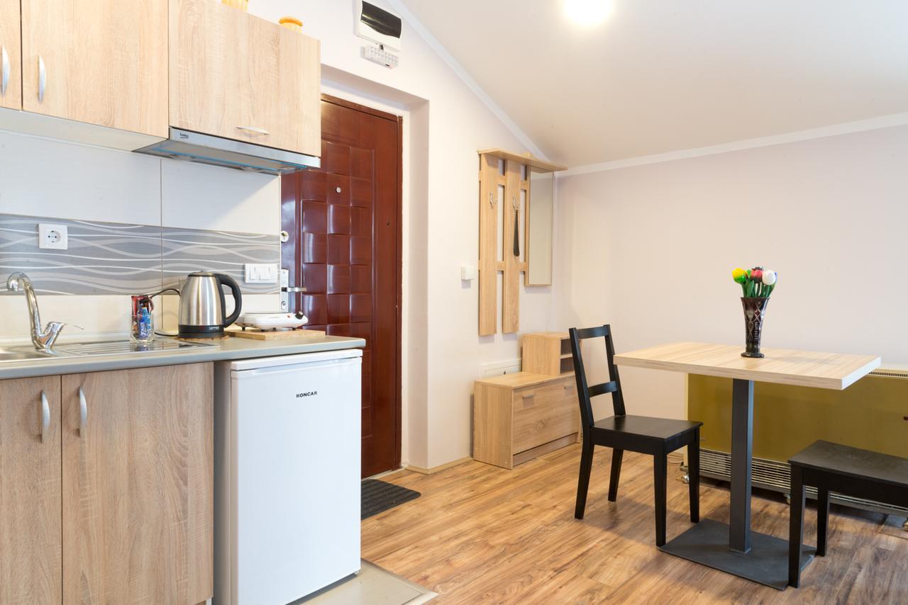 Athos Apartments Nis Exterior foto