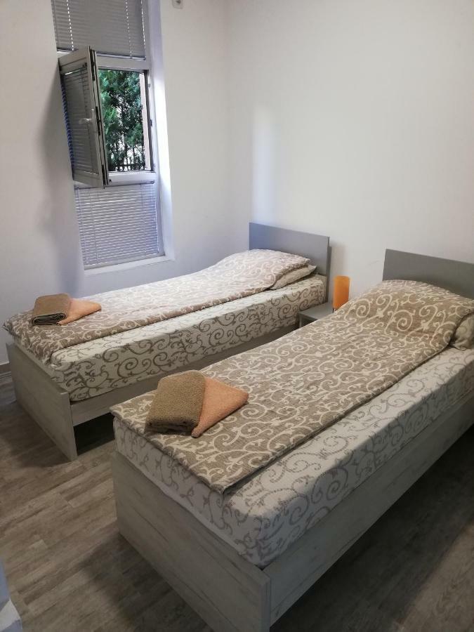 Athos Apartments Nis Exterior foto